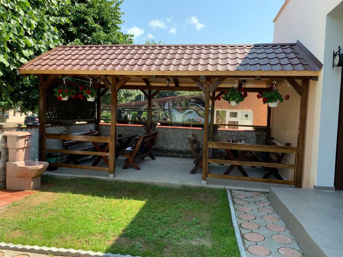 Апартаменты Casa Roka Ешелница Экстерьер фото