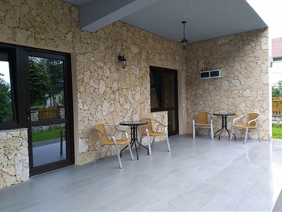 Апартаменты Casa Roka Ешелница Экстерьер фото